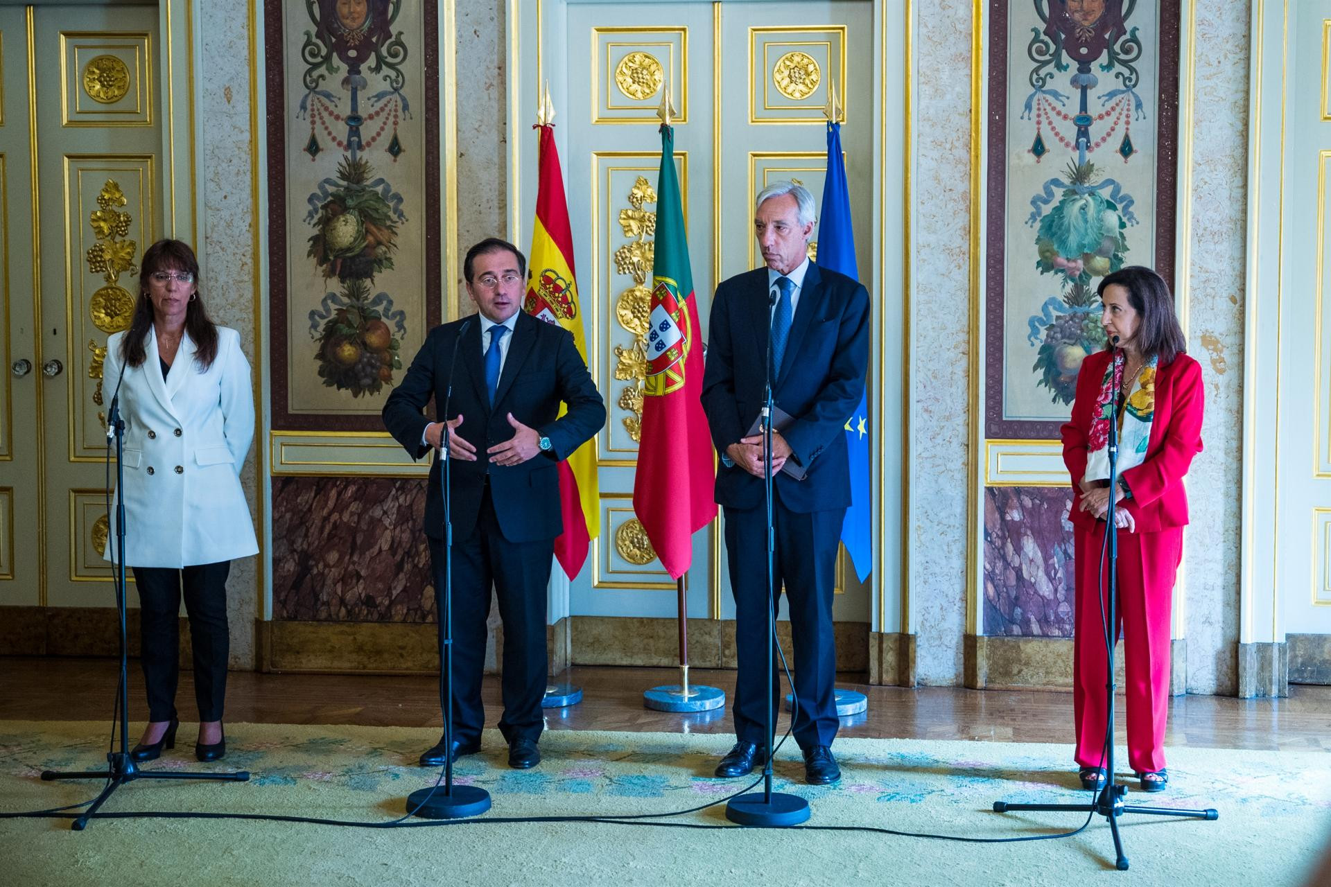 Espanha e Portugal voltam a apelar ao Midcat em solidariedade com quem tem problemas de abastecimento